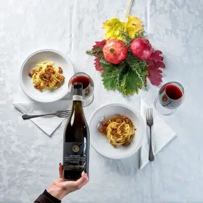 Bild zeigt Amarone della Valpolicella Classico von Luciano Arduini mit speisen.